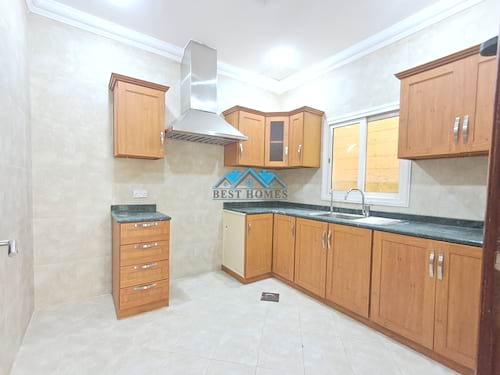 Spacious Three Bedrooms Apartment in Rumaithiya 