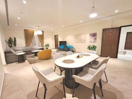 Modern Style Four Bedrooms Spacious Apartment in Surra
