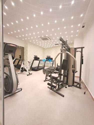 Modern Style Four Bedrooms Spacious Apartment in Surra