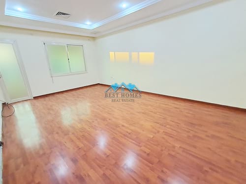 Spacious 3 Bedrooms Apartment in Salwa