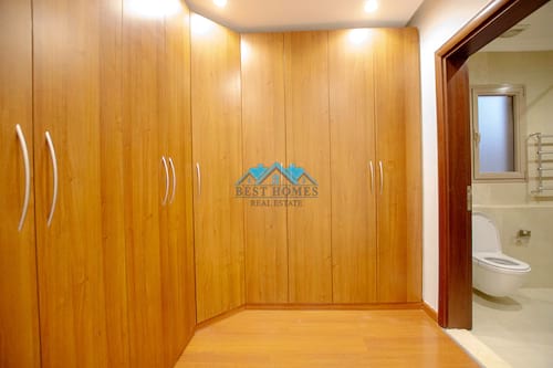 Nice and Spacious Private Townhouse Villa in Salwa