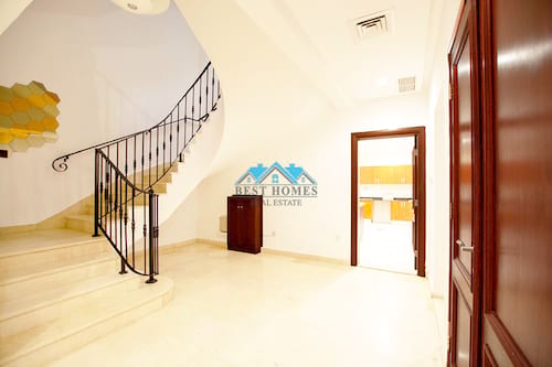 Nice and Spacious Private Townhouse Villa in Salwa