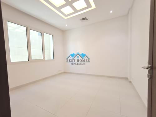 Modern 3 Bedrooms Apartment in Qortuba
