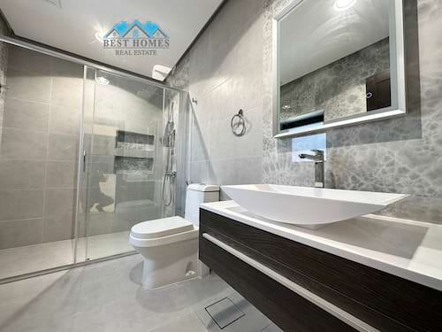 05 Bedroom high quality penthouse in Salwa