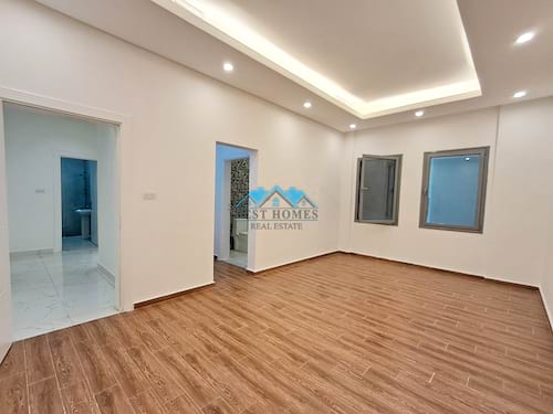 Ground Floor 4 Bedrooms in Mishref