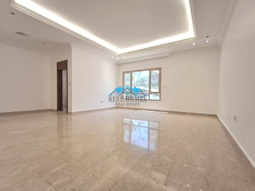 Spacious 3 Master Bedrooms Ground Floor in Qortuba Area