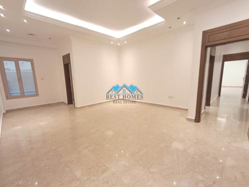 Spacious 3 Master Bedrooms Ground Floor in Qortuba Area