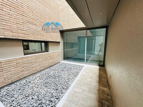 Nice Modern Four Bedrooms Villa in Abu al Hassania