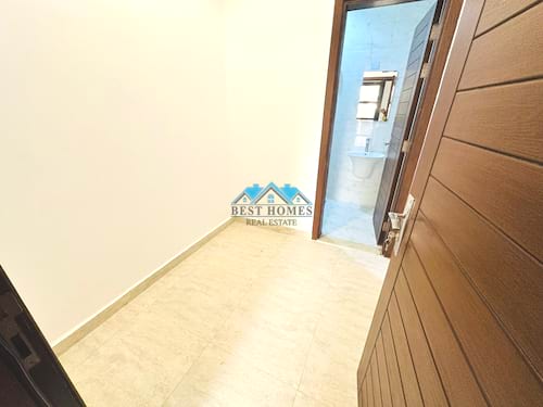 Modern & Spacious 8 Master Bedrooms Huge Villa in Rawda