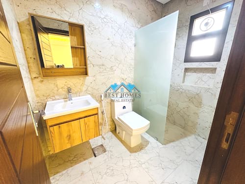 Modern & Spacious 8 Master Bedrooms Huge Villa in Rawda