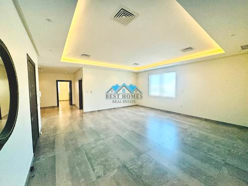 Modern & Spacious 5 Bedrooms Floor Apartment in Al Funaitees