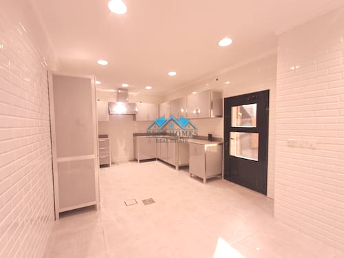 Luxury 6 Bedrooms Villa with Diwaniya and Park View in Shaab