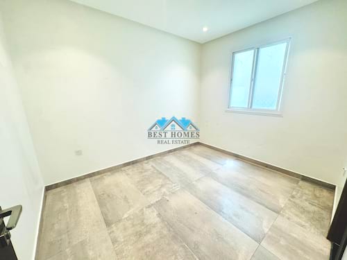 Modern & Spacious 5 Bedrooms Floor Apartment in Al Funaitees