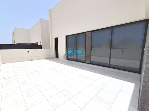 Exclusive 5 Master Bedroom Villa with Private Pool in Abu Fatira