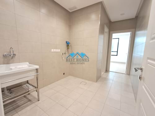 Exclusive 5 Master Bedroom Villa with Private Pool in Abu Fatira