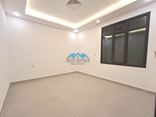 3 Bedrooms Apartment With Balcony in Mishref