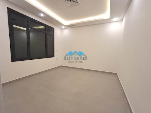 3 Bedrooms Apartment With Balcony in Mishref