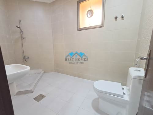 Nice Three Bedrooms Apartment in Jabriya