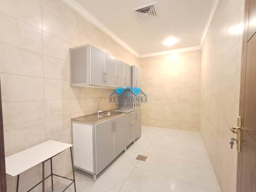 3 Bedrooms Apartment With Balcony in Mishref