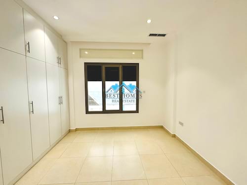Three-Bedrooms Apartment with Balcony in Rumaithiya