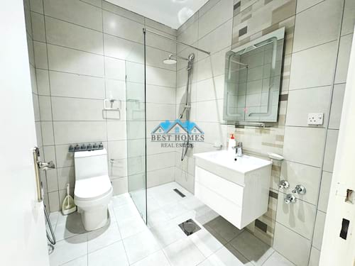 Three-Bedrooms Apartment with Balcony in Rumaithiya