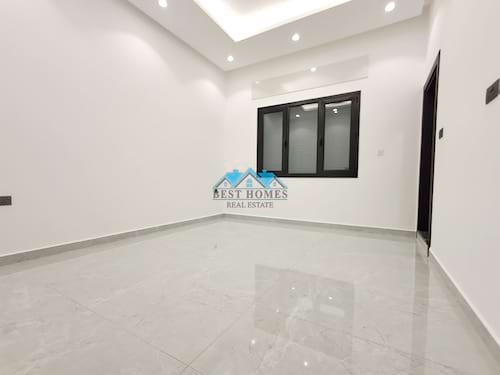 Nice and Modern Style 3 Bedrooms in Salam Area