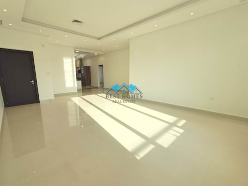 Modern 3 Bedrooms Apartment with Open Kitchen in Sadeeq