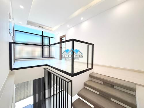 Premium 4 Bedrooms Duplex Apartment with Private Entrance in Jabriya