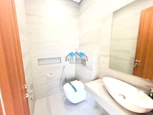 Premium 4 Bedrooms Duplex Apartment with Private Entrance in Jabriya