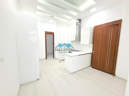 Premium 4 Bedrooms Duplex Apartment with Private Entrance in Jabriya