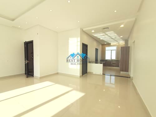 Modern 3 Bedrooms Apartment with Open Kitchen in Sadeeq