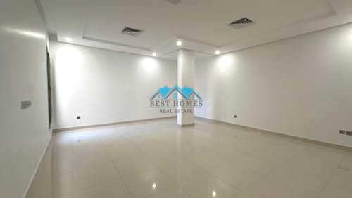 5 Master Bedrooms Huge Villa in Sadeeq