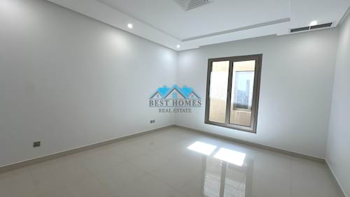 5 Master Bedrooms Huge Villa in Sadeeq