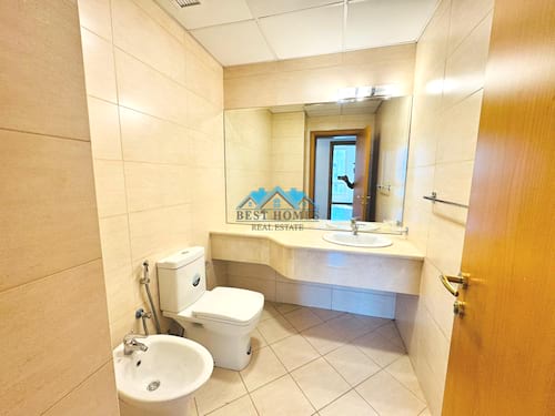 Modern 3 Bedrooms Apartment in Bnied al Gar