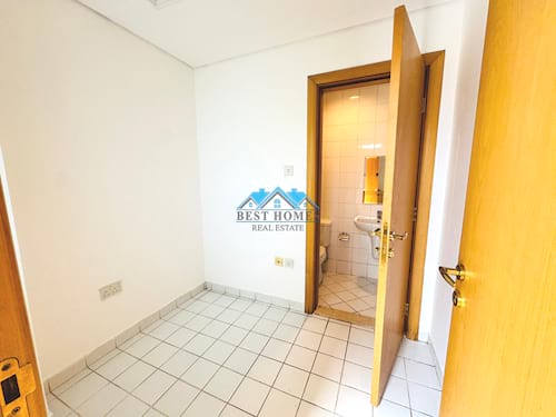 Modern 3 Bedrooms Apartment in Bnied al Gar