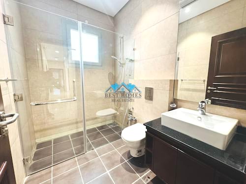 Four Bedrooms Floor Apartment with Balcony in Mishref 