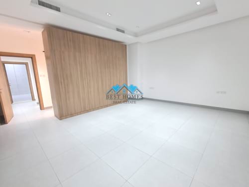 Luxury 5 Bedrooms Floor Apartment with Terrace in Rawda