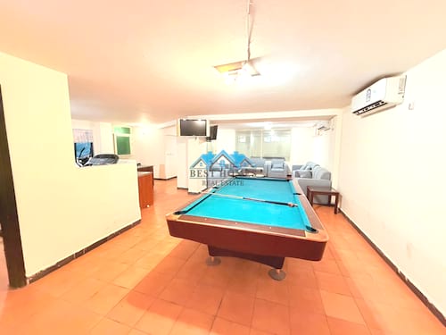 Modern 3 Bedroom Apartment with Pool in Salwa