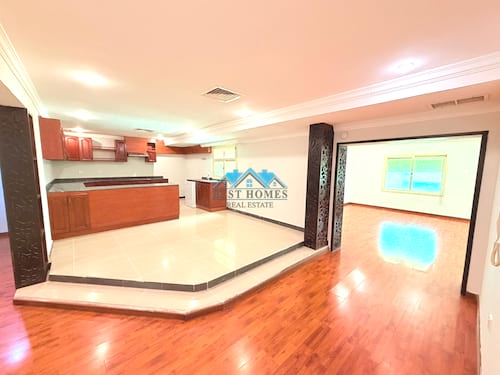 Modern 3 Bedroom Apartment with Pool in Salwa