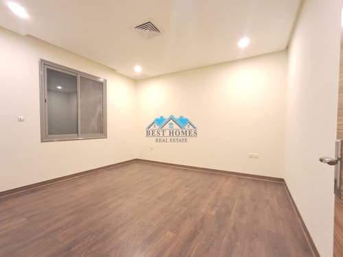 Modern Style 4 Bedrooms Floor in Jabriya 