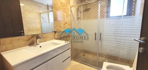 Nice and Modern Style 3 Bedrooms Apartment in Mishref