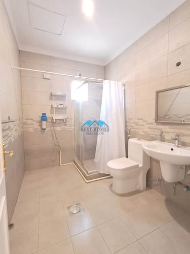 Modern 3 Bedrooms Apartment in Rumaithiya