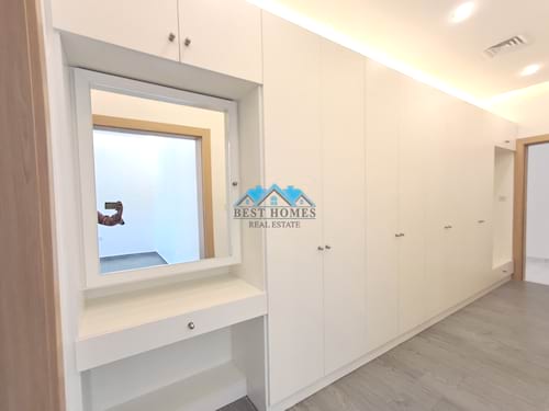 Nice and Very Spacious Five Bedrooms Floor in Bayan