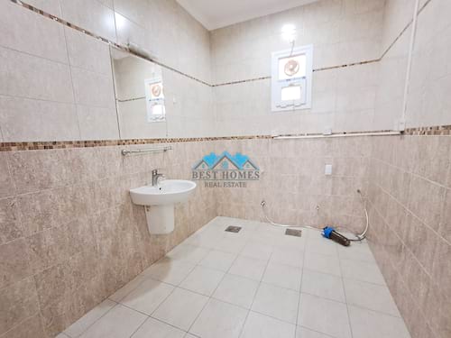 Four Bedrooms Floor in Mishref