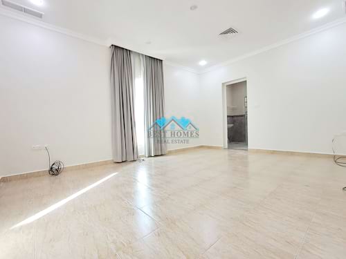 Four Bedrooms Floor in Mishref