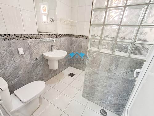 Four Bedrooms Floor in Mishref
