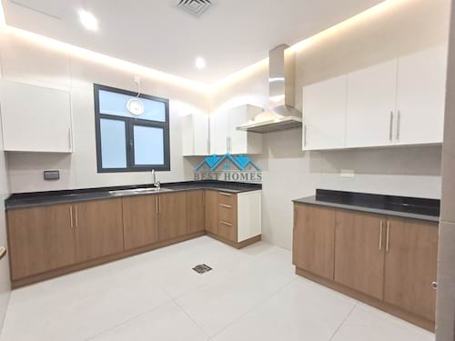 4 Master Bedrooms Floor with Balconies in Rawda