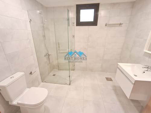 Nice and Very Spacious Ground Floor 3 Bedrooms Floor in Jabriya