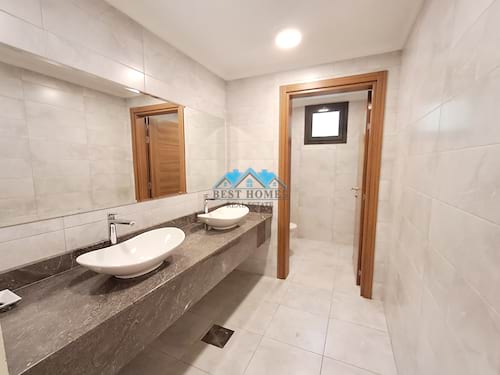 Nice and Very Spacious Ground Floor 3 Bedrooms Floor in Jabriya