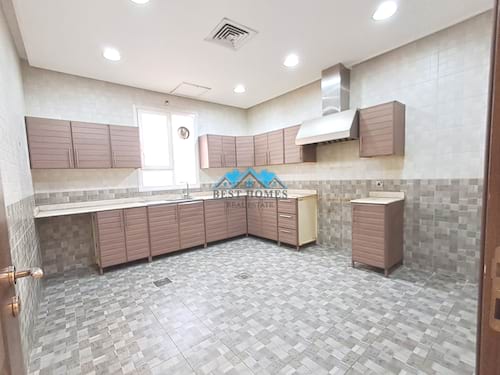 4 Bedrooms Ground Floor with Private Entrance in Abu Fatira